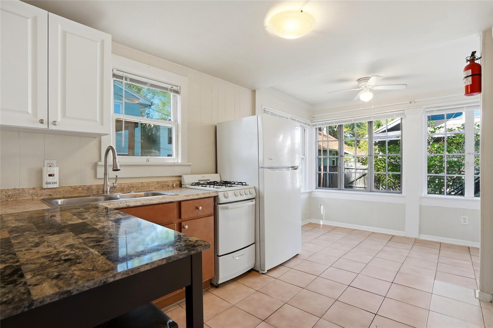 725 8th Street, FL