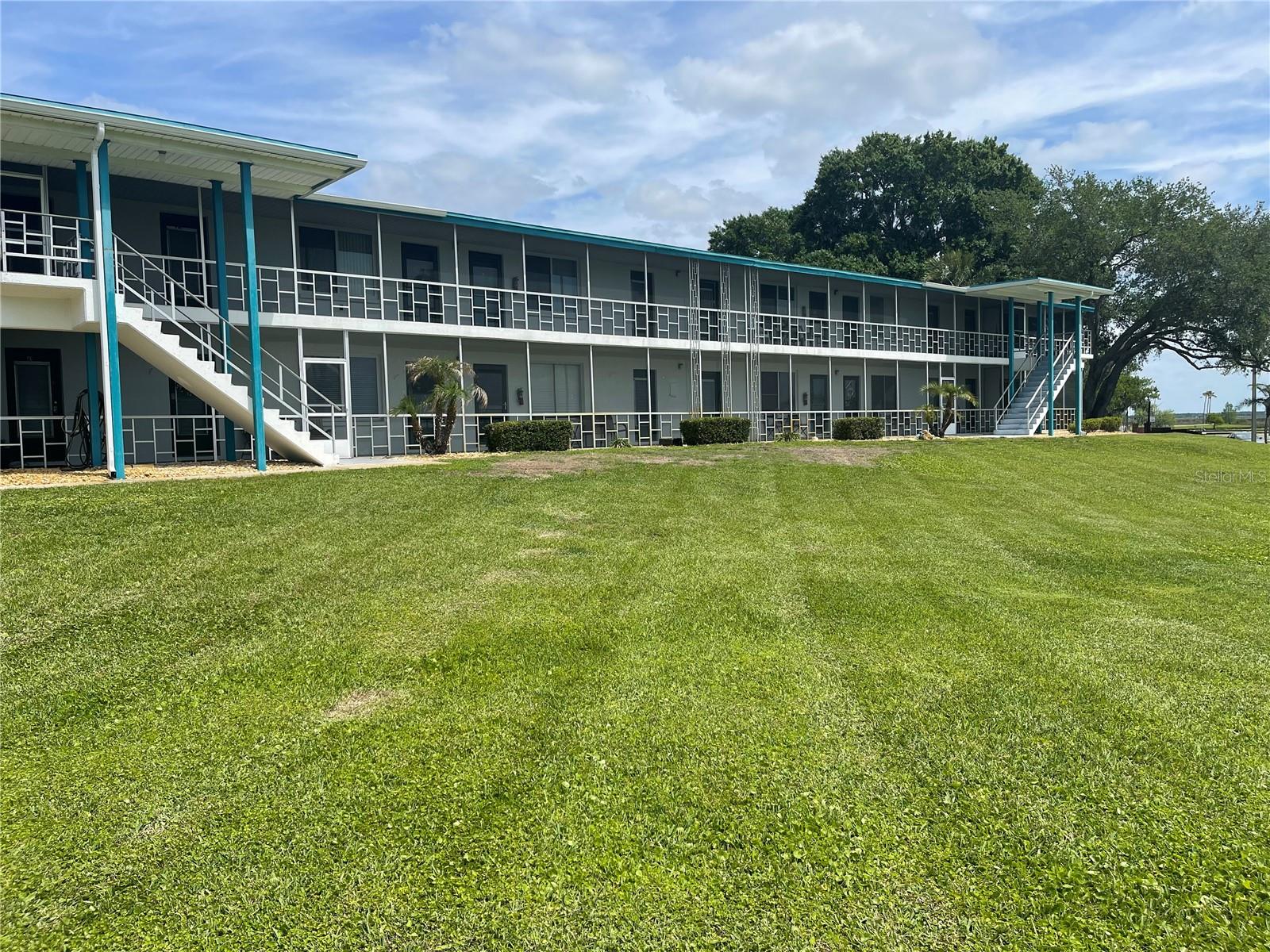 1600 Lake Parker Drive, FL