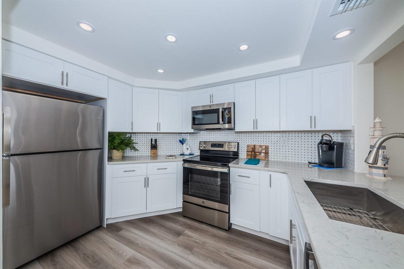 6357 Bahia Del Mar Boulevard, FL