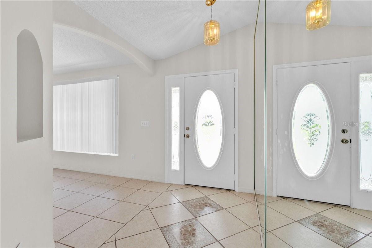 112 Azalea Drive, FL