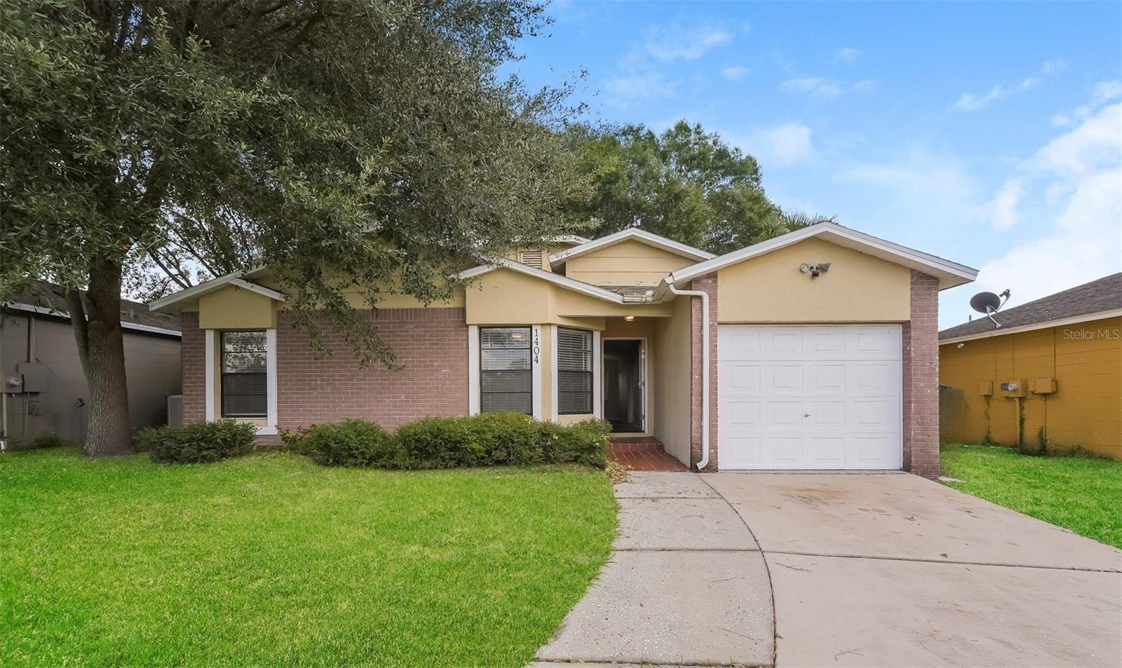 1404 Vinetree Drive, FL
