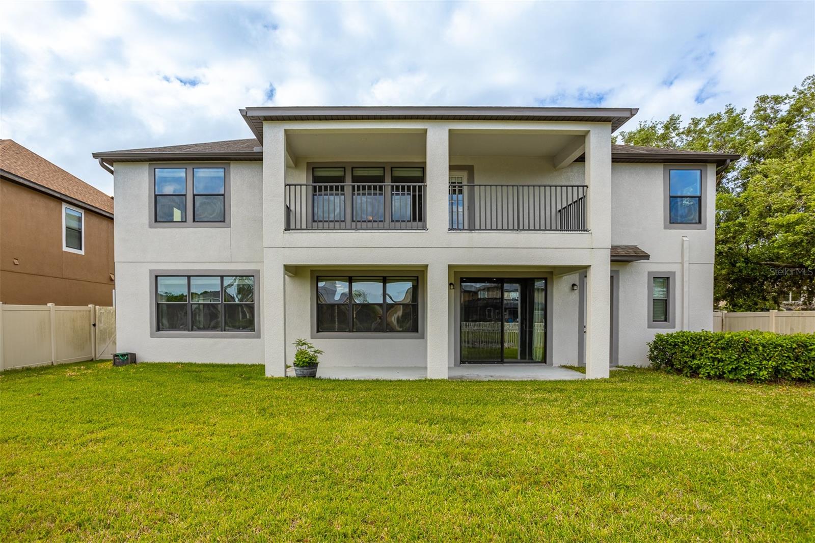19433 Whispering Brook Drive, FL