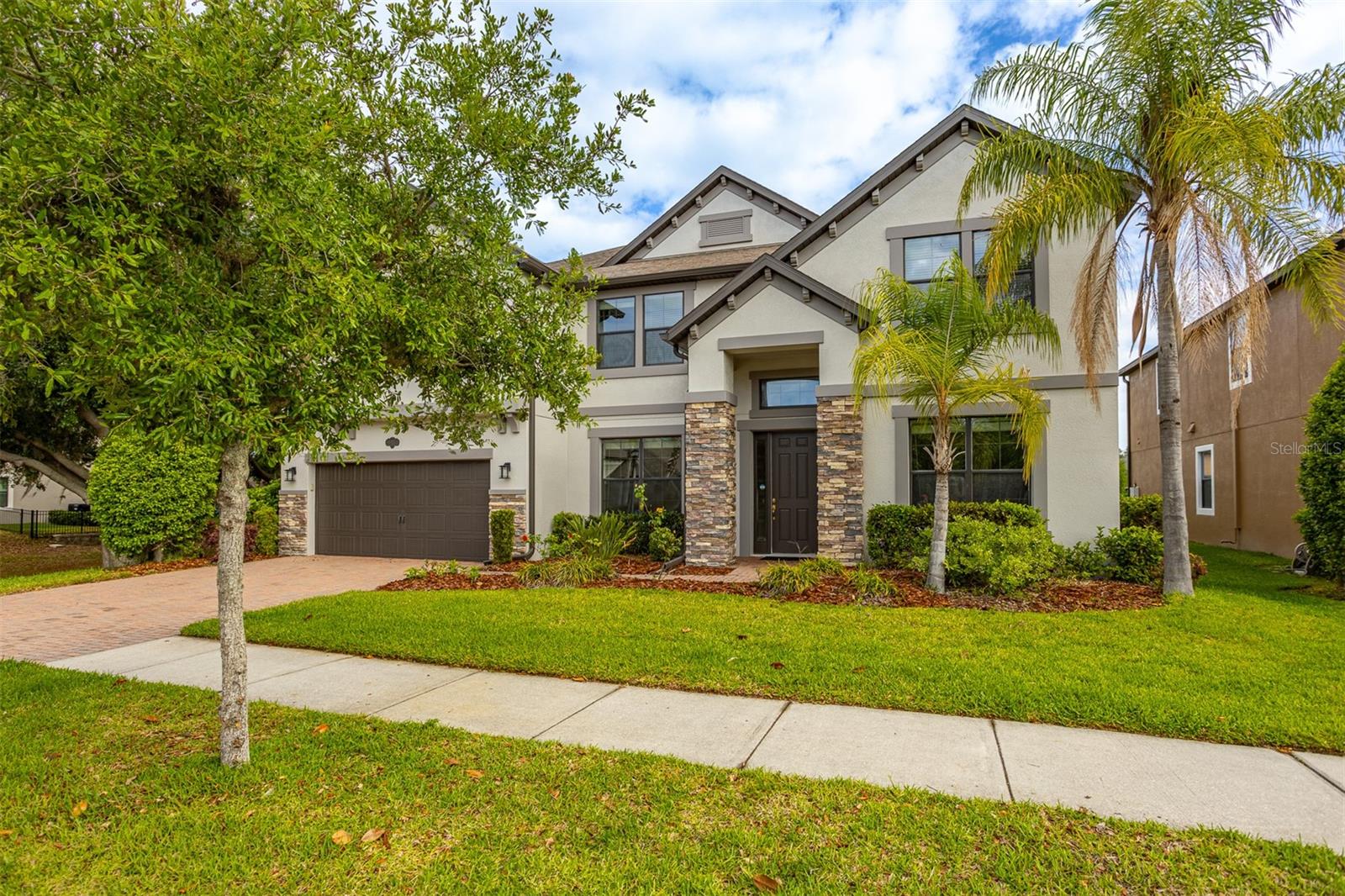 19433 Whispering Brook Drive, FL
