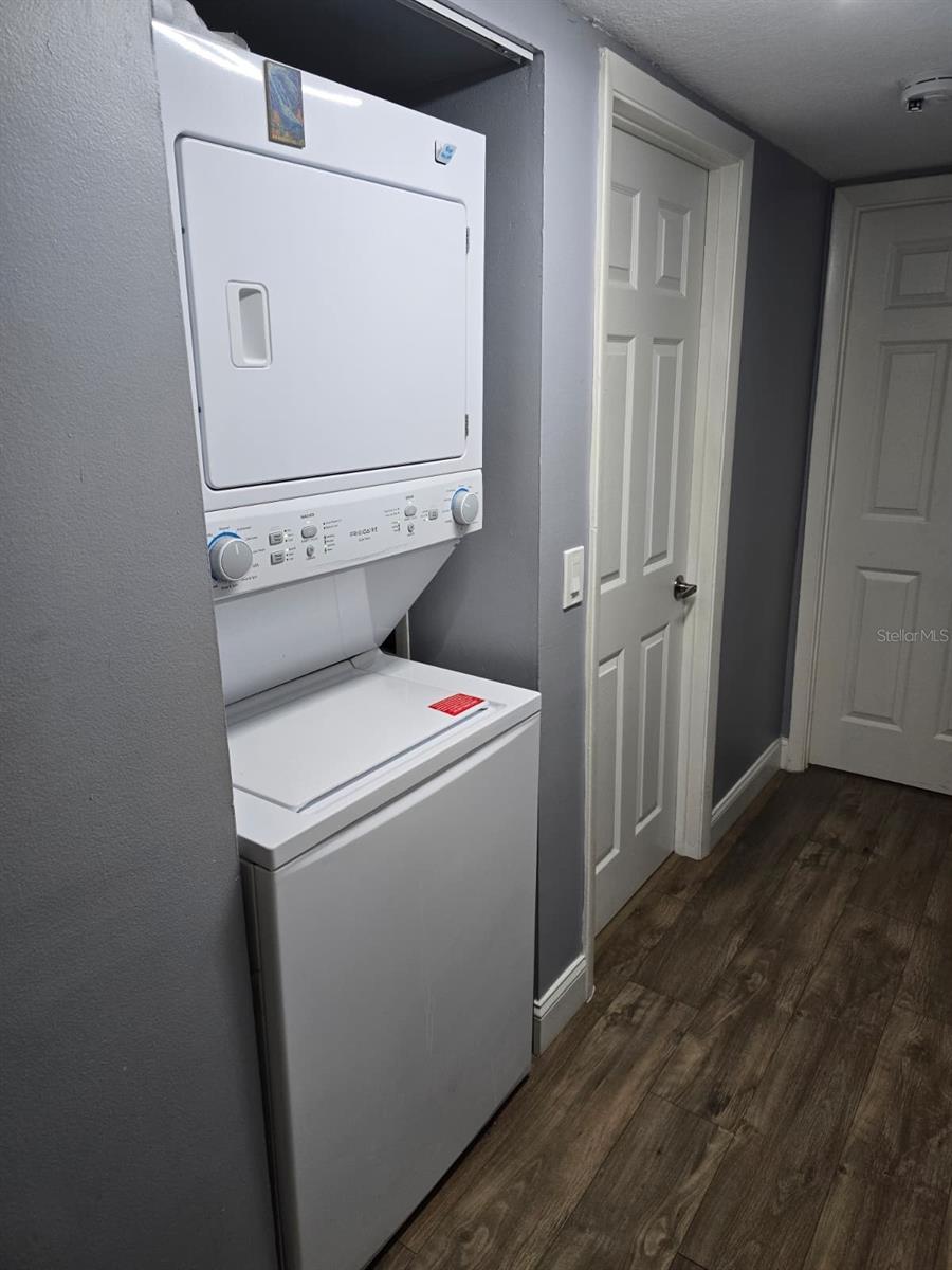 1624 S Pine Ridge, FL