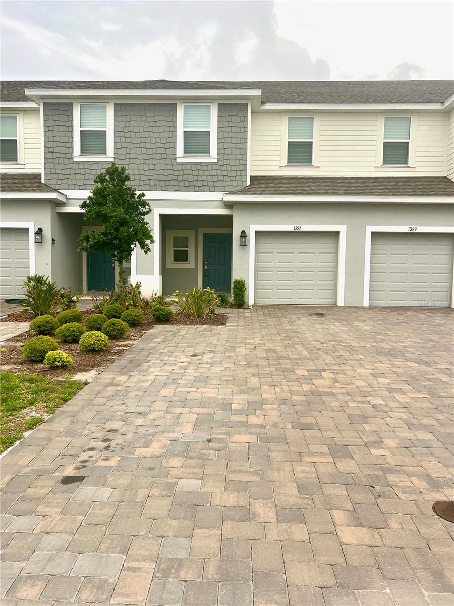 1287 Axel Graeson Avenue, FL