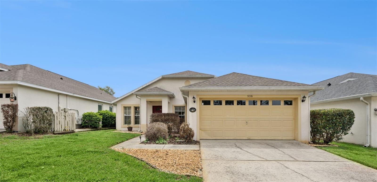 228 Troon Circle, FL