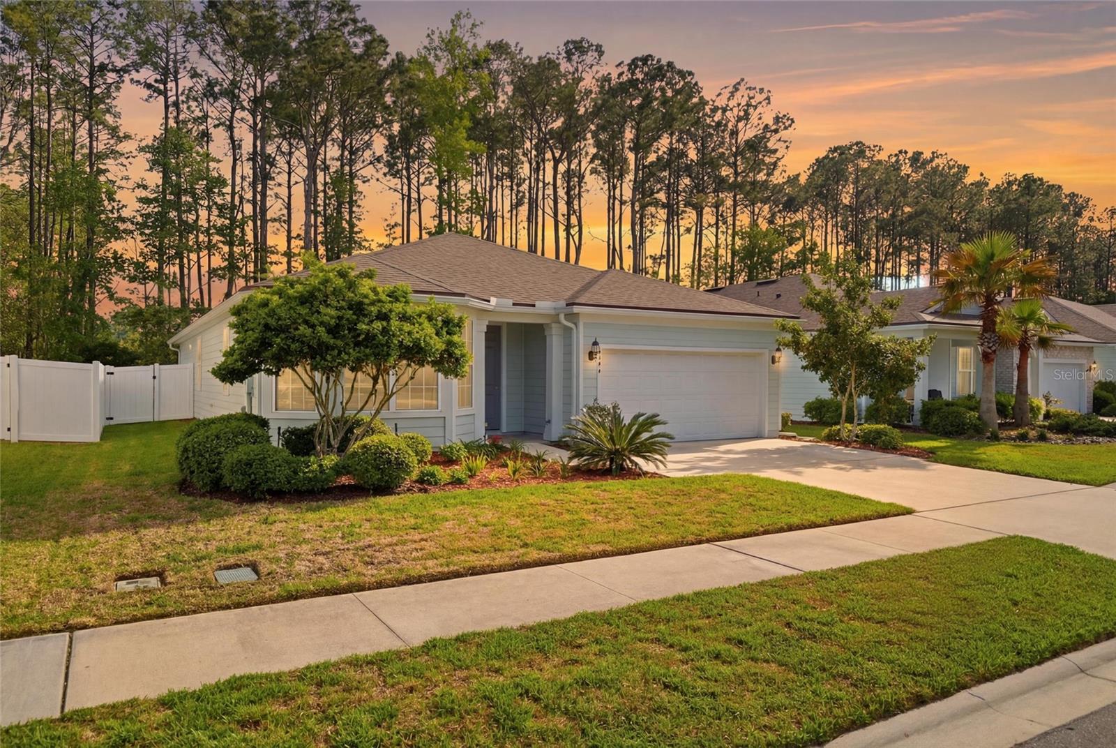 4594 Farmhouse Gate Trail, FL