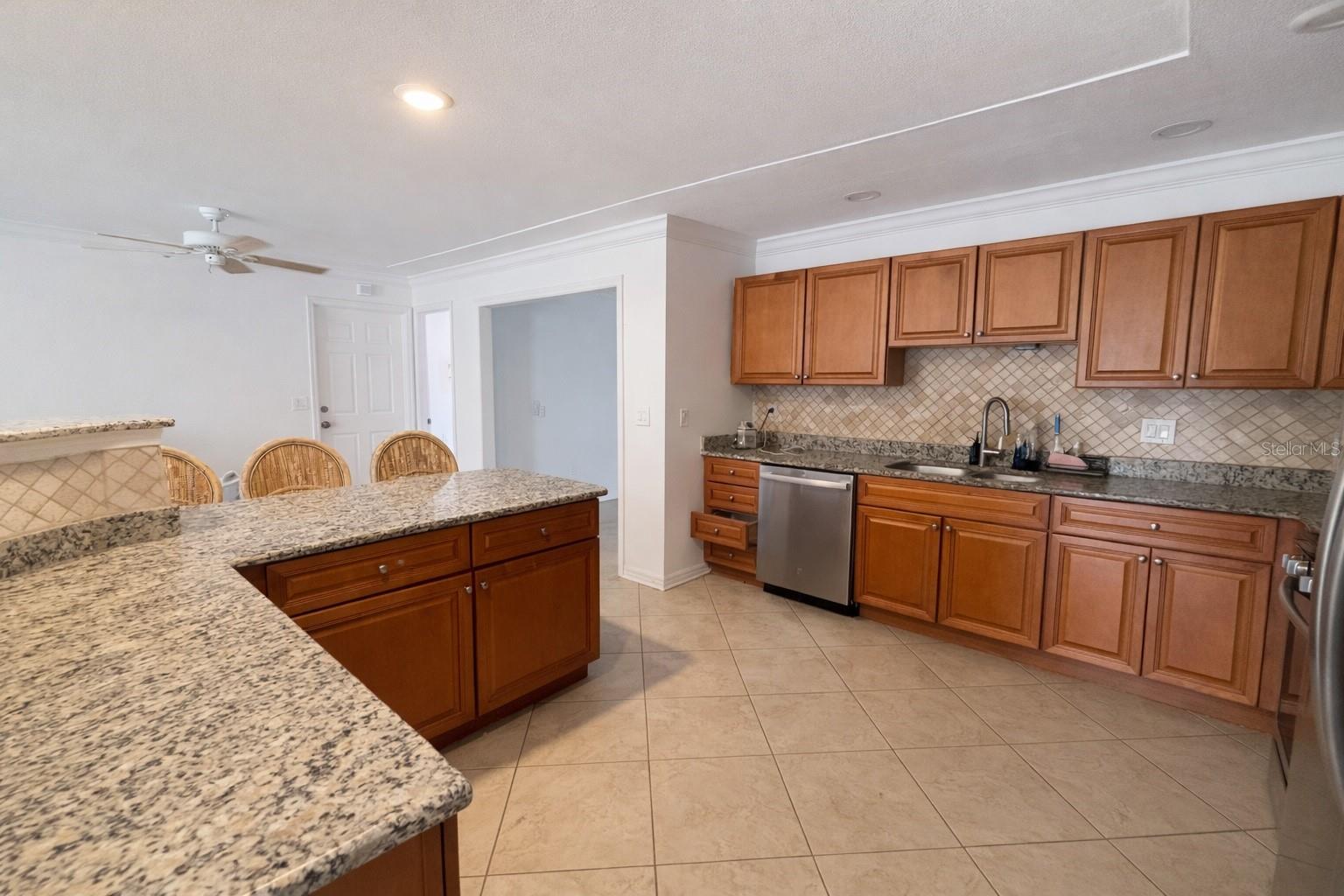 3602 Cambridge Drive, FL