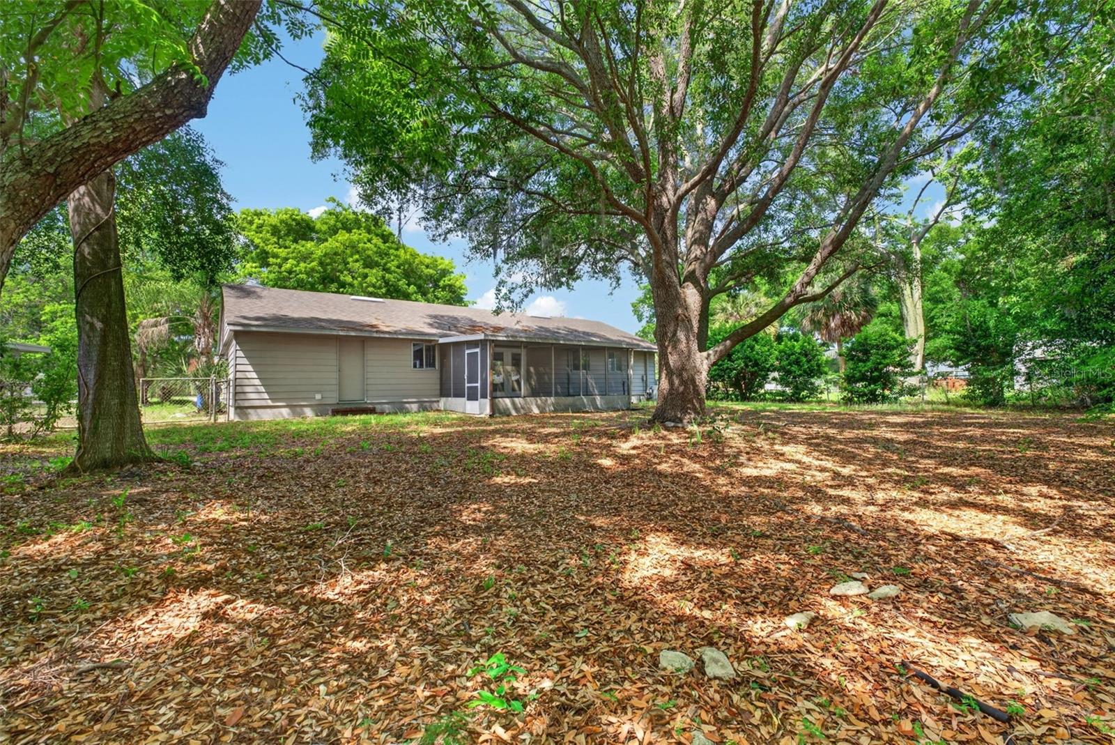 1334 Stately Oaks Drive, FL