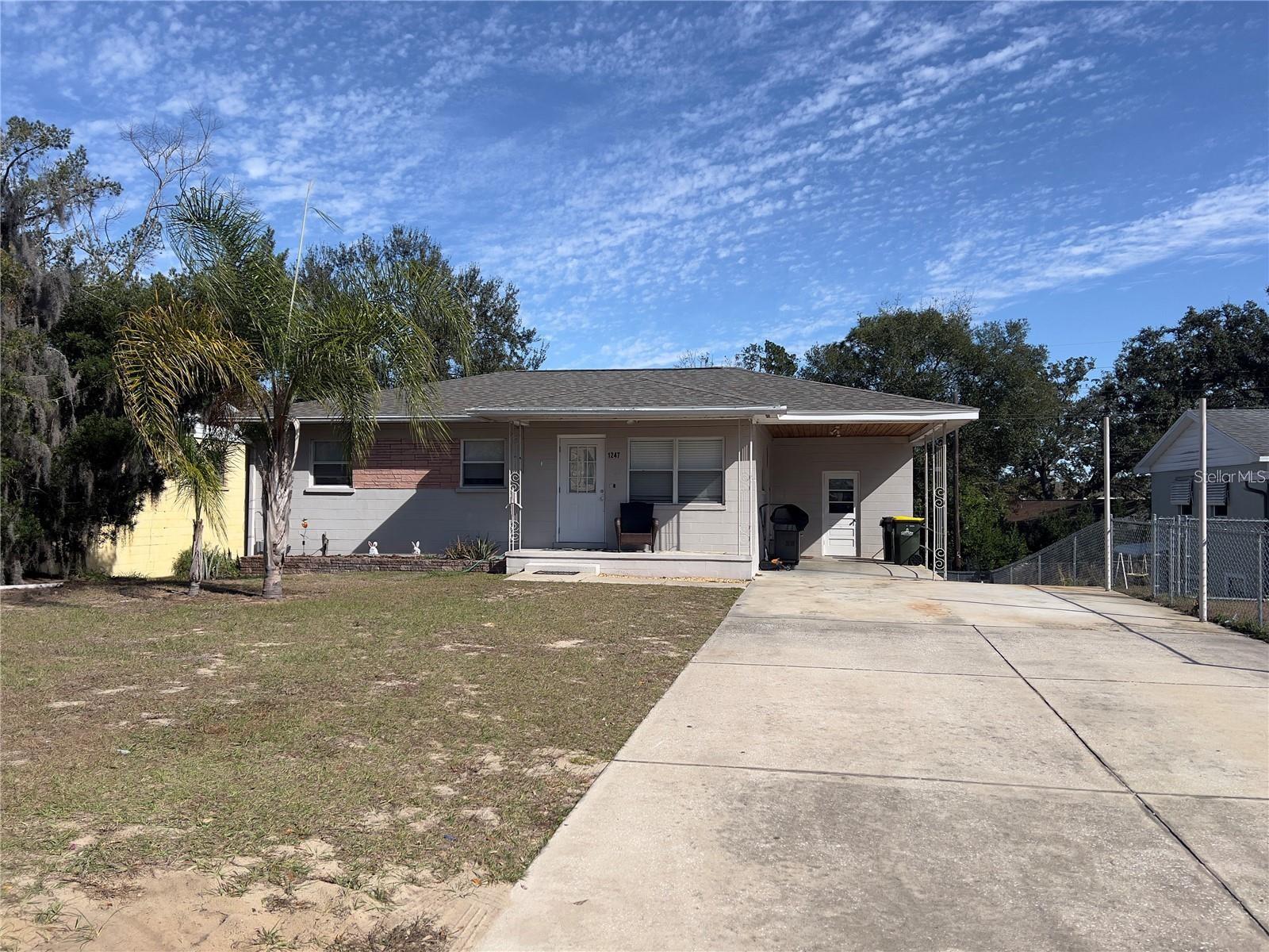 1247 Lakeview Drive, FL