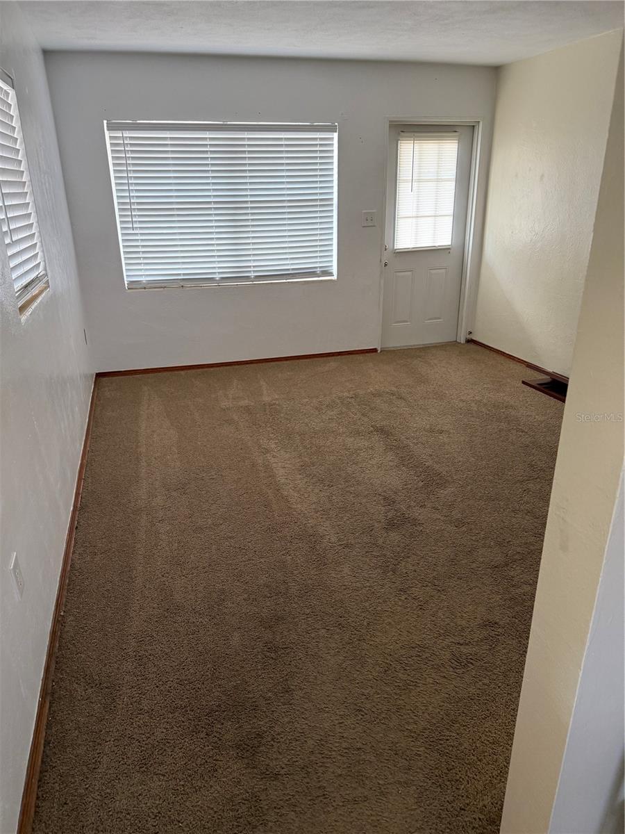 1247 Lakeview Drive, FL