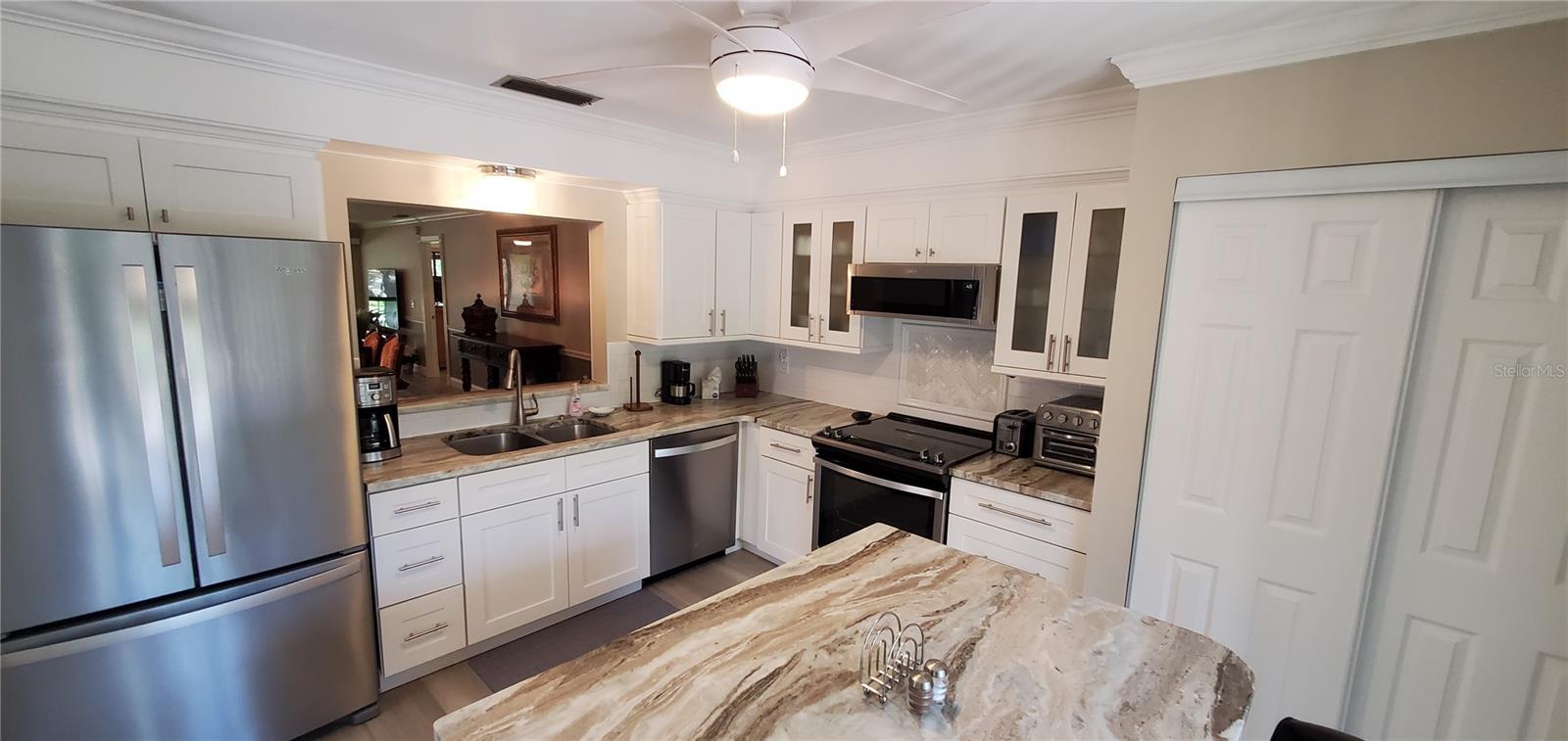 6110 Country Club Way, FL