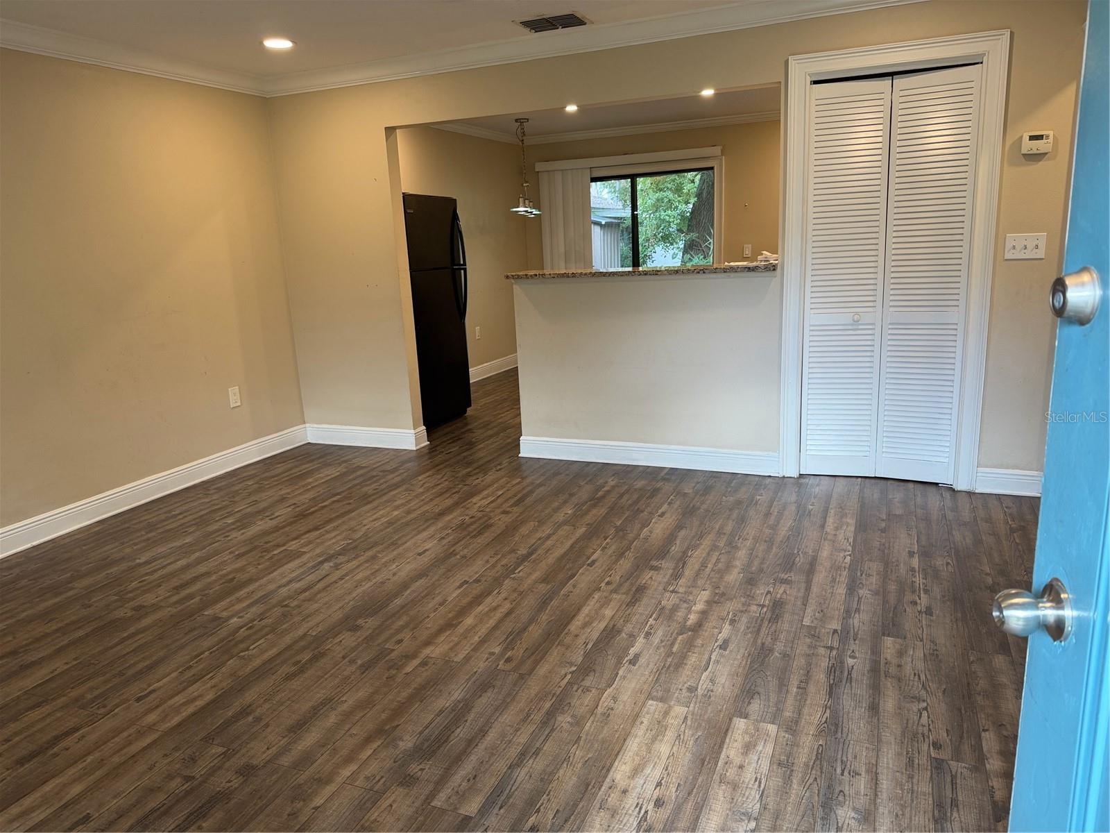 447 6th Avenue, FL