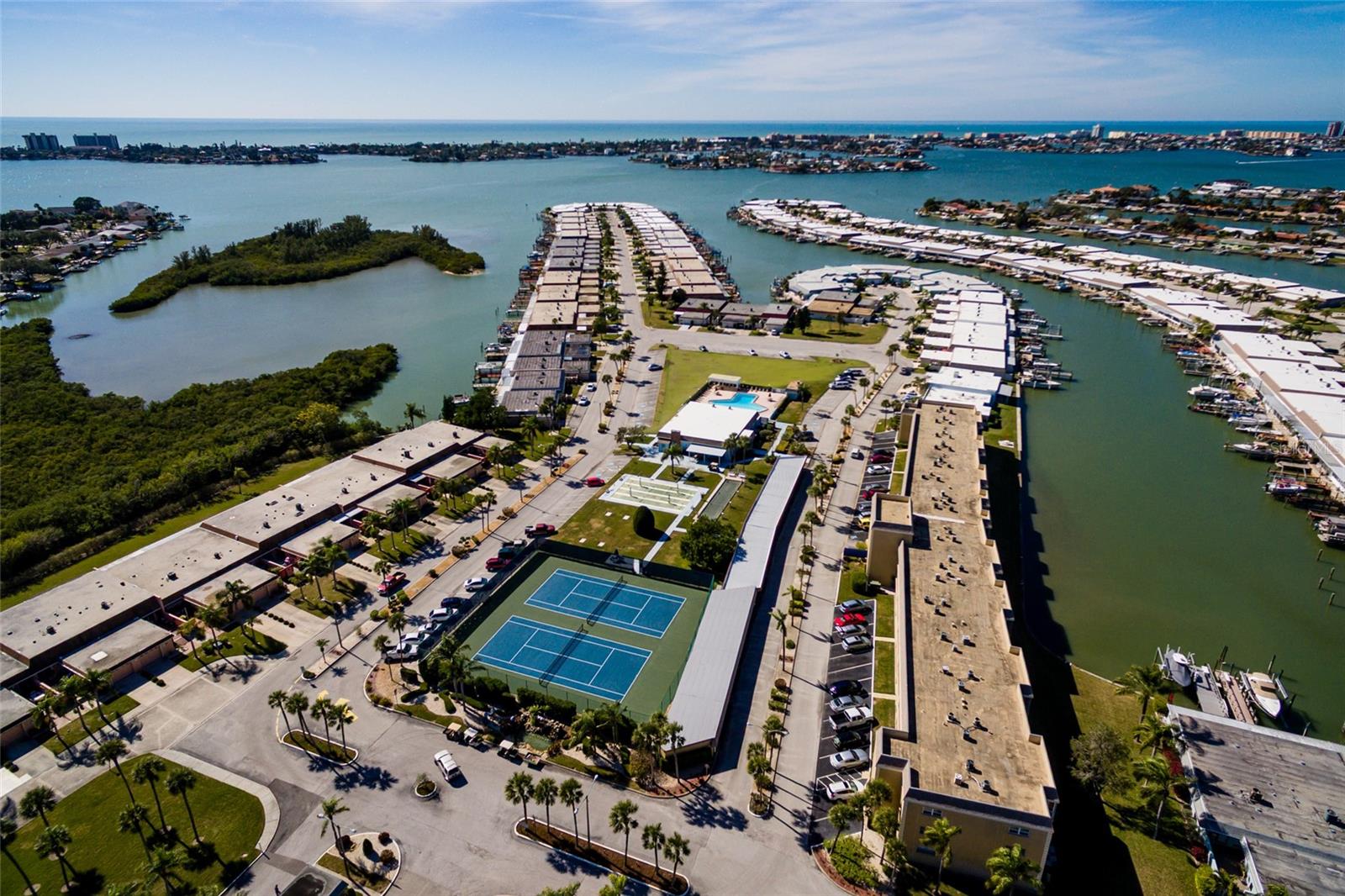 1 Boca Ciega Point Boulevard, FL