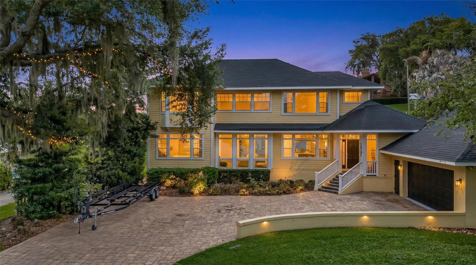 1215 Lakeshore Drive, FL