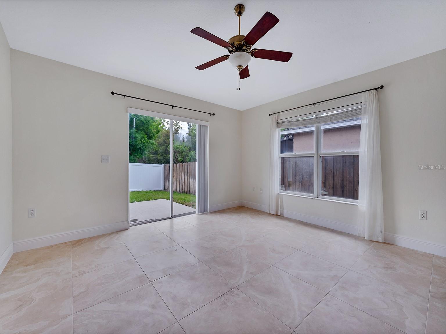 2111 Corner Point Court, FL