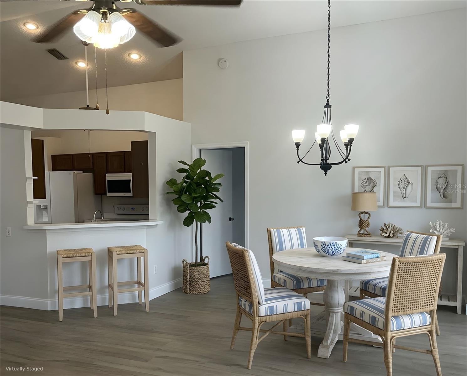 216 Island Water Way, FL
