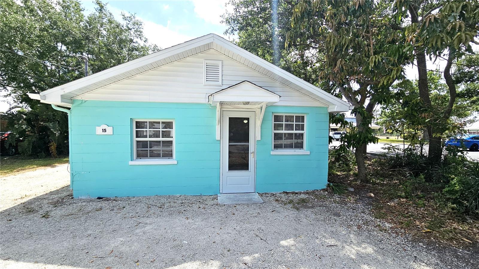 15 Mango Street, FL