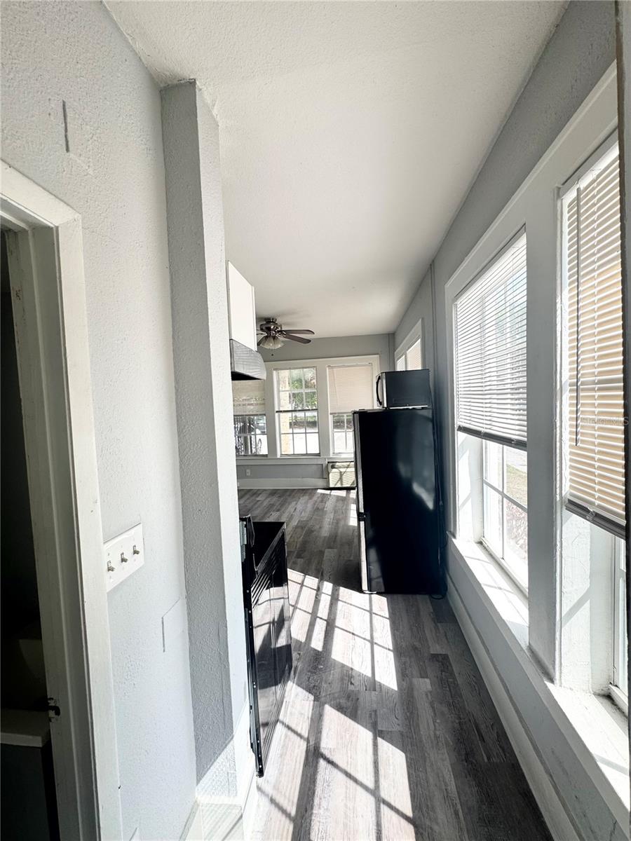 704 Cordova Drive, FL