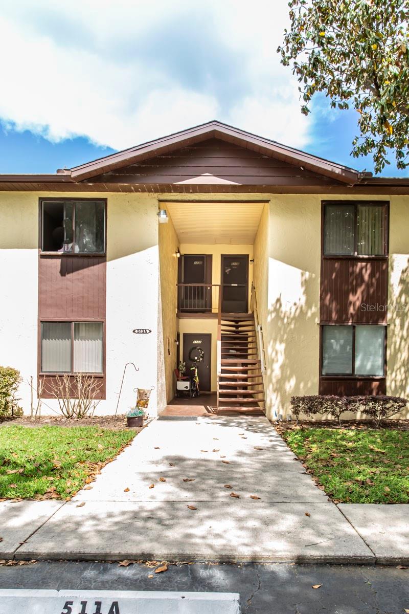 513 Fairways Circle, FL