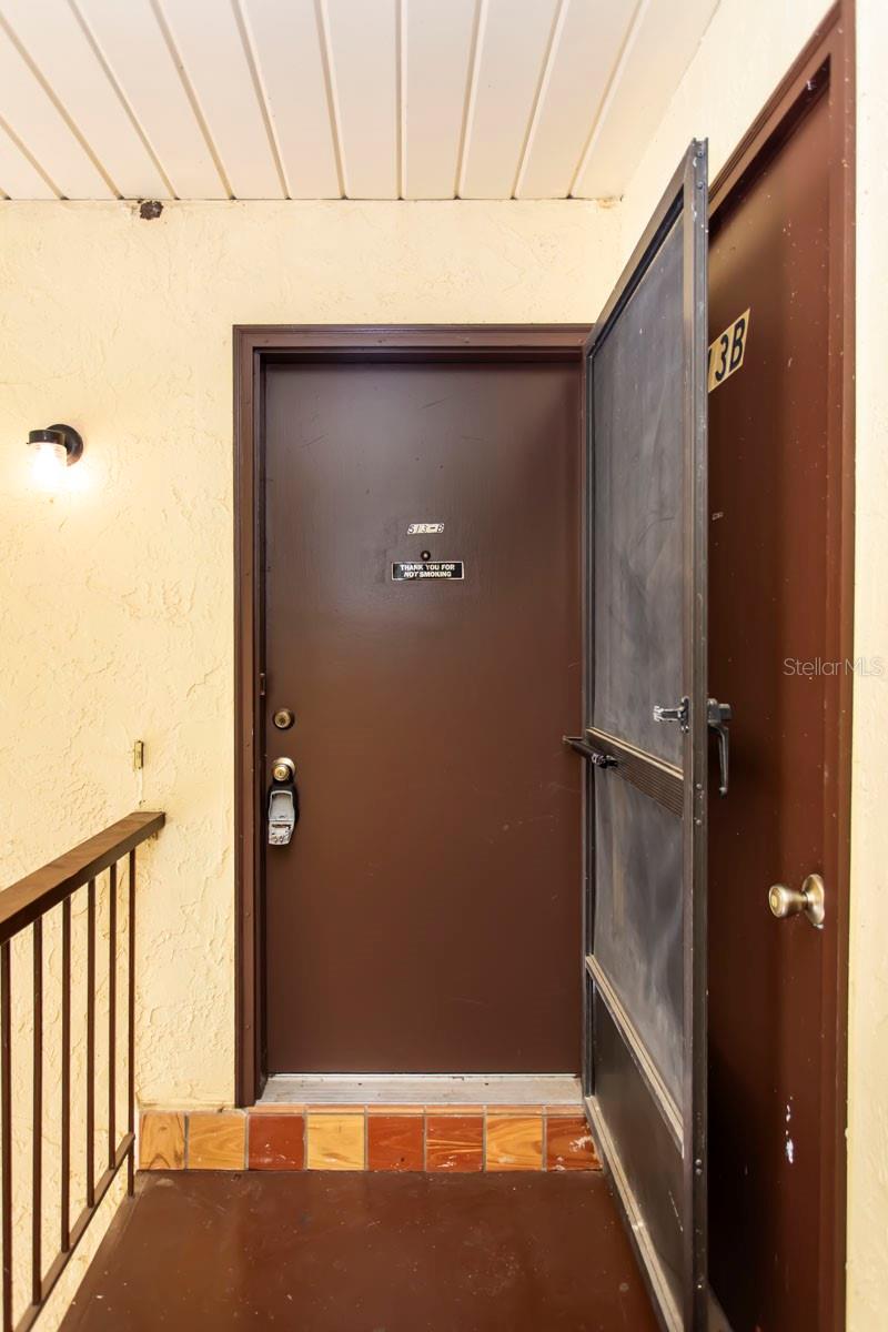 513 Fairways Circle, FL