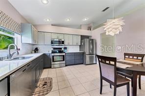 4510 Sanibel Way, FL