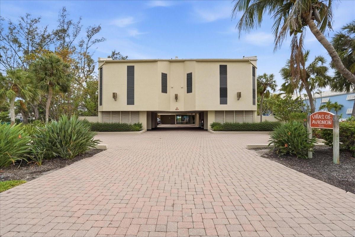 5611 Gulf Of Mexico Drive, FL