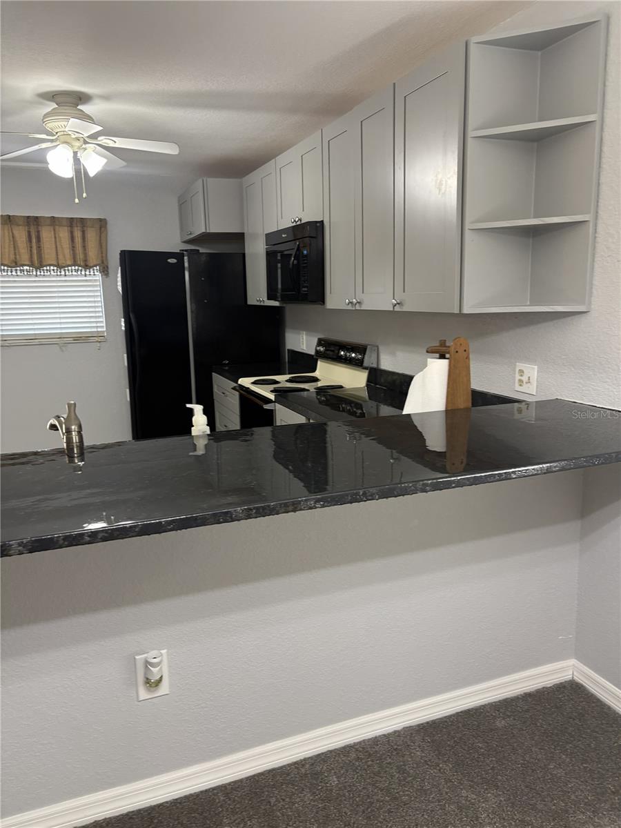 175 Kings Highway, FL