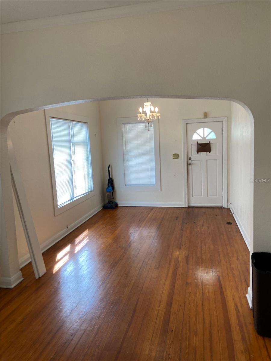 108 Willow Avenue, FL