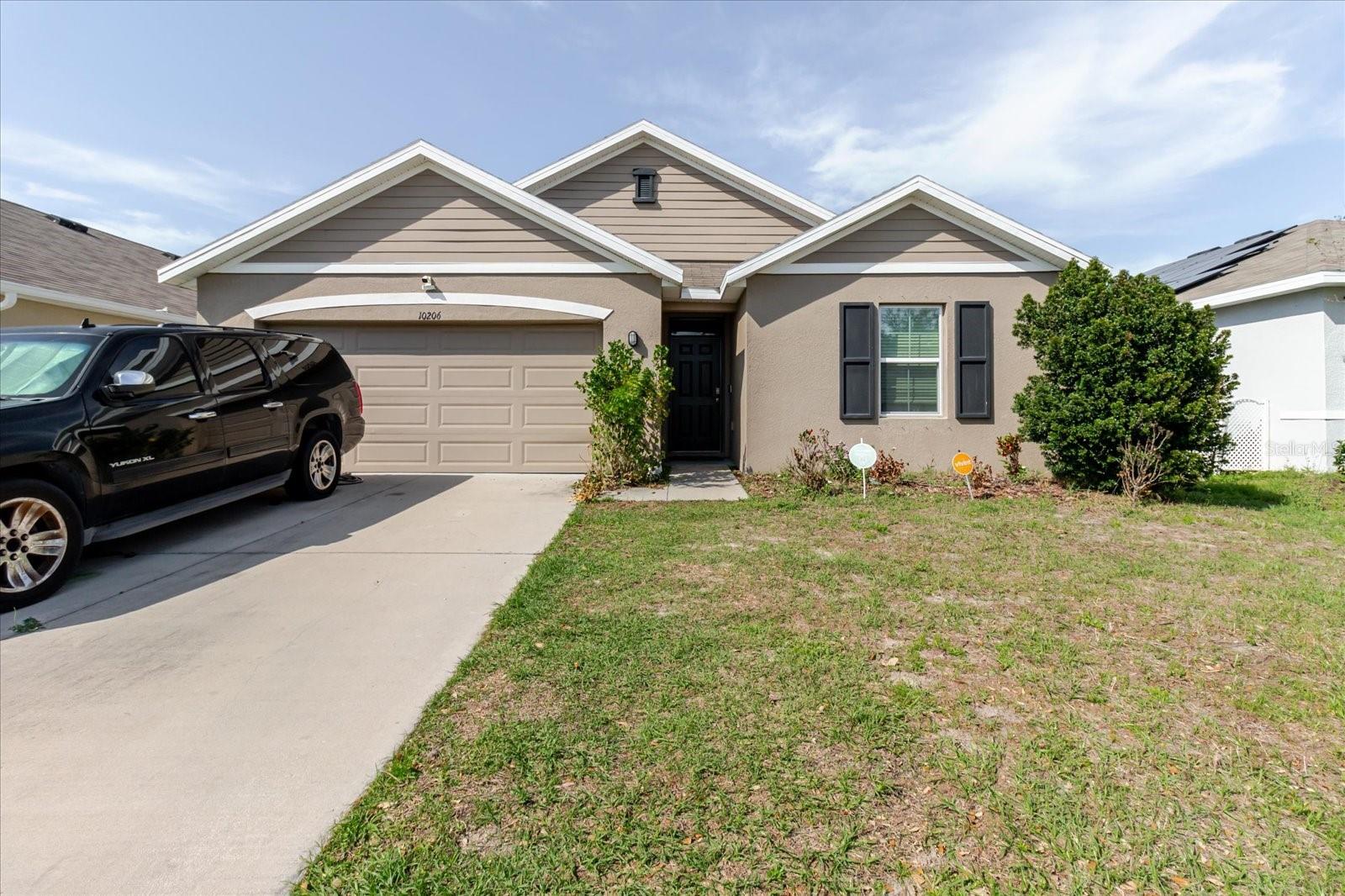 10206 Golden Light Court, FL
