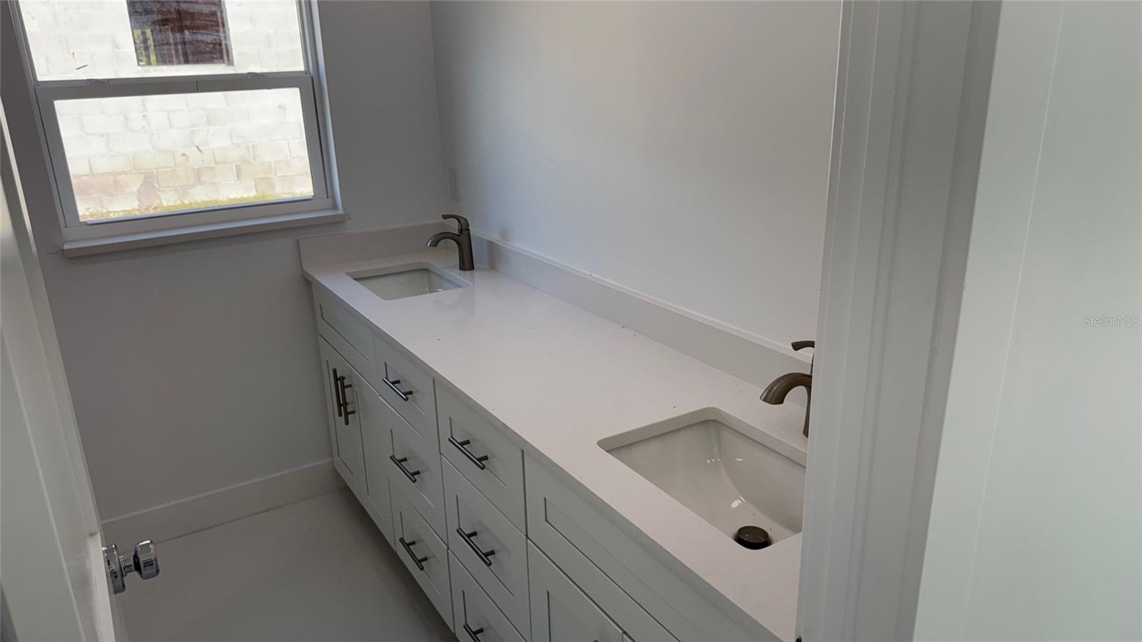 82 Kenly Street, FL