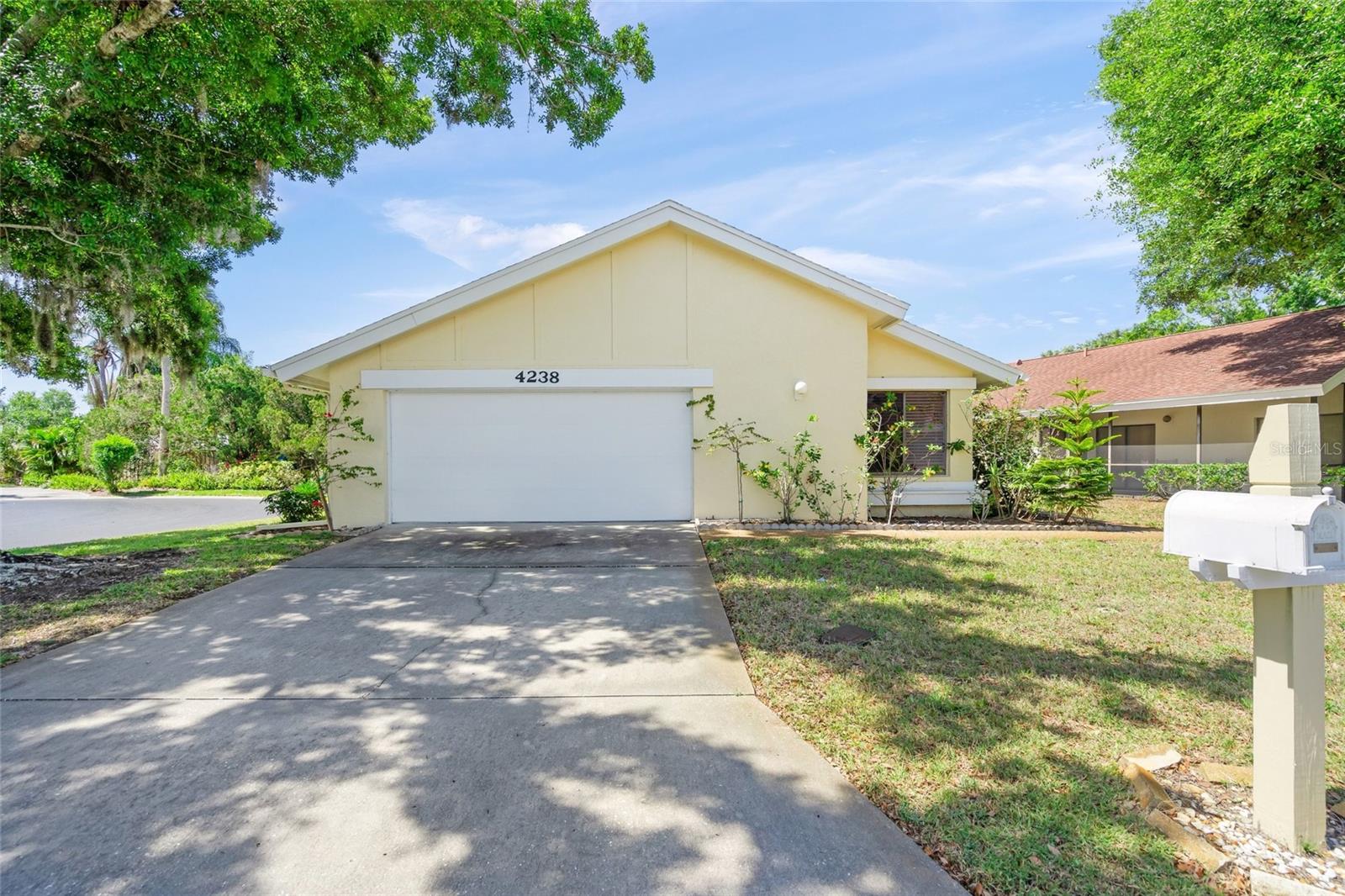 4238 Carriage Drive, FL