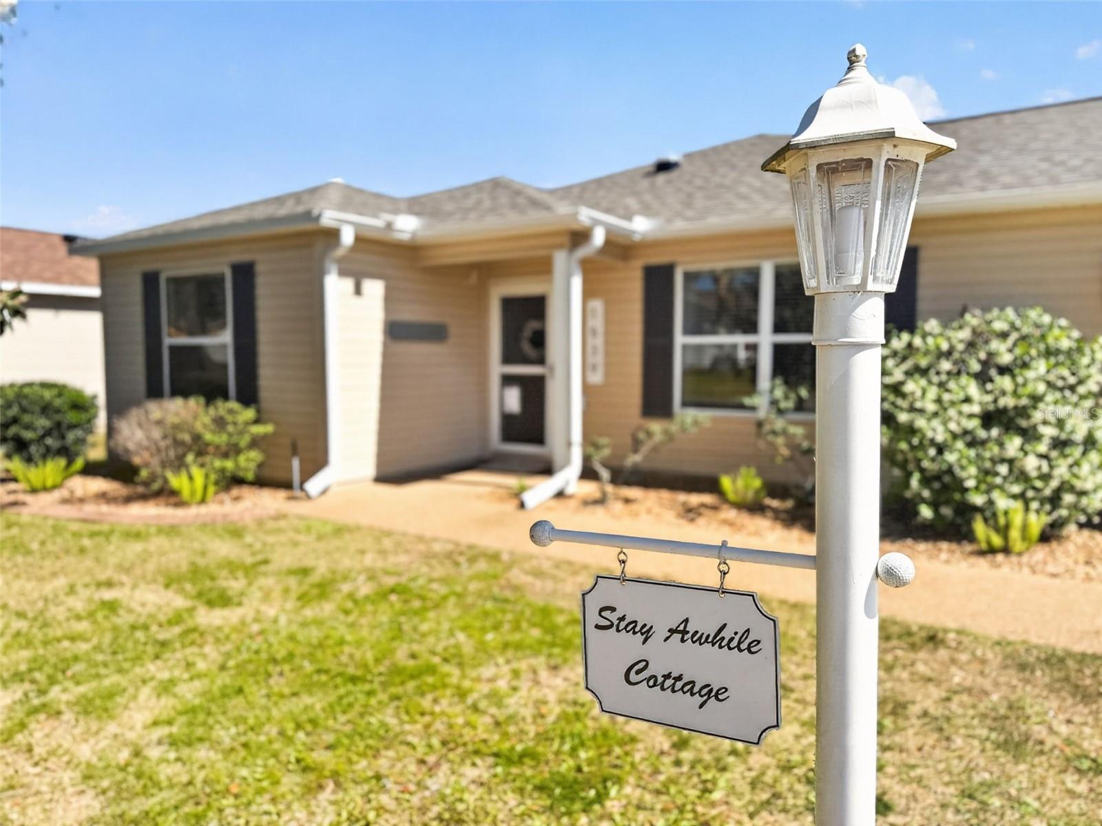 1539 Hollyberry Place, FL