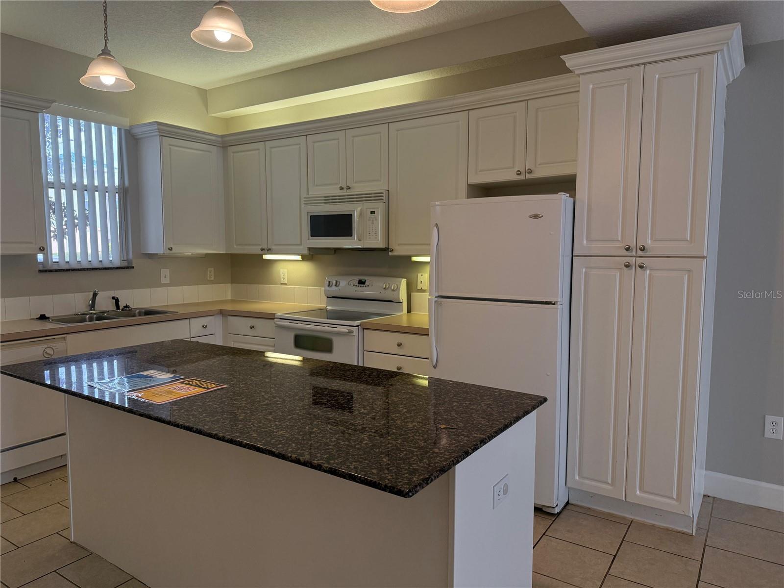 609 Cornerstone Drive, FL