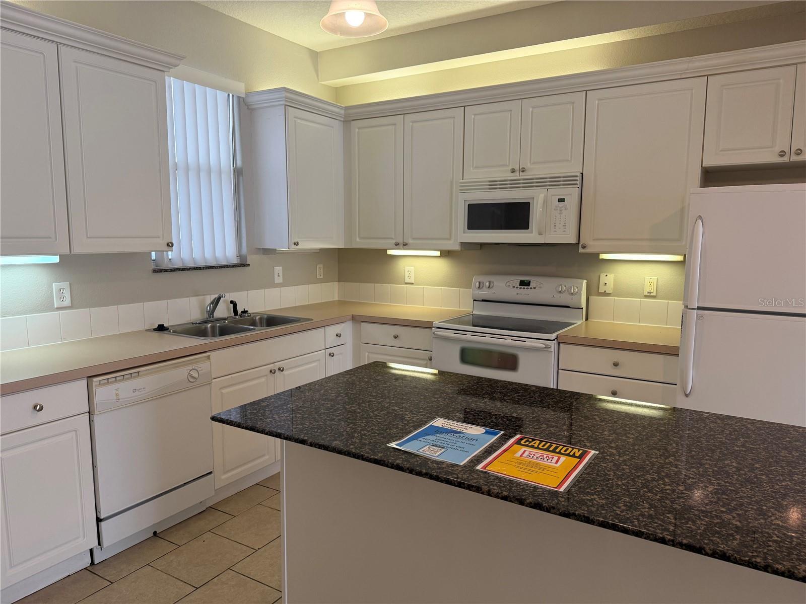 609 Cornerstone Drive, FL