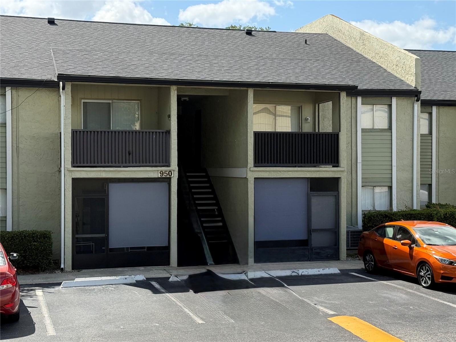 950 Lake Destiny Road, FL