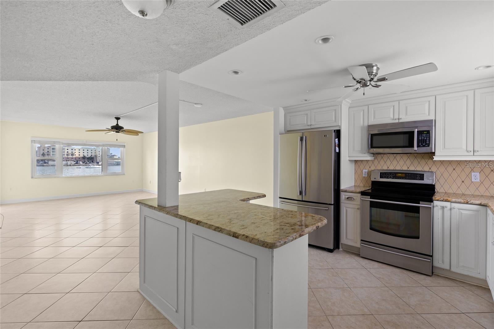 4775 Cove Circle, FL