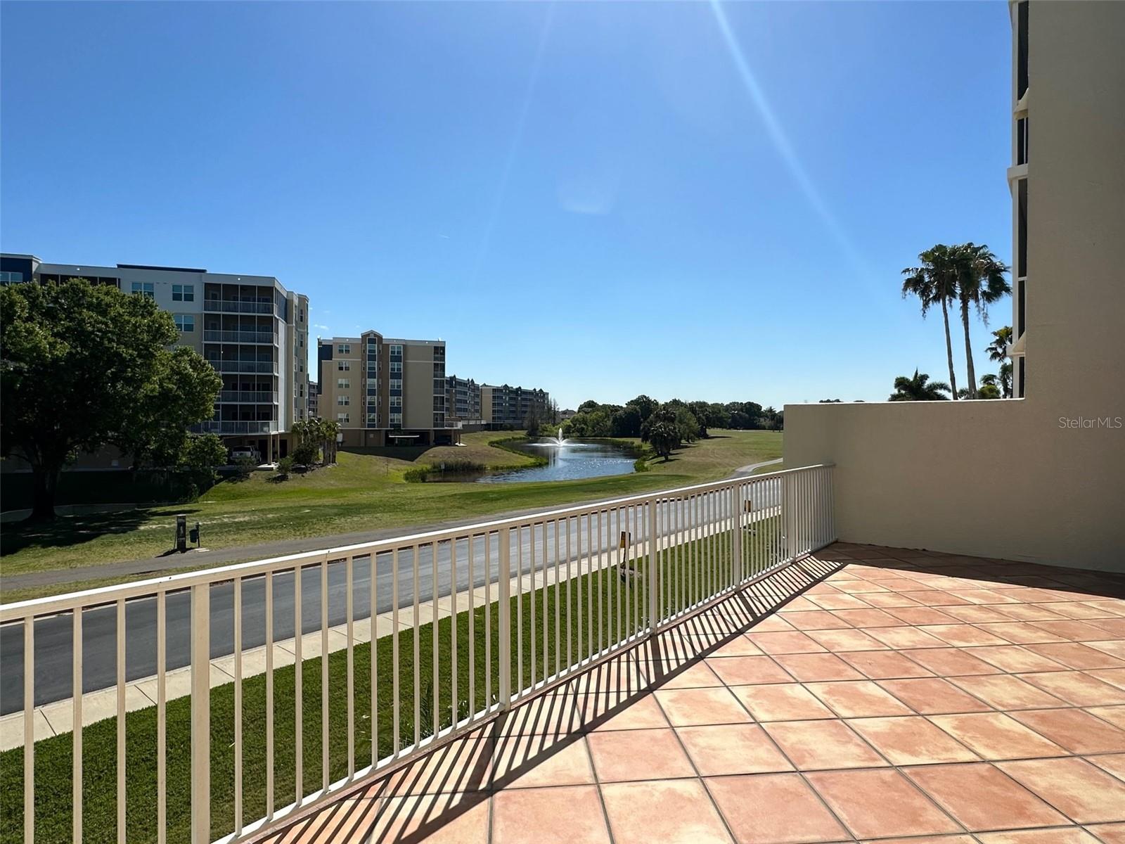 1200 Country Club Drive, FL