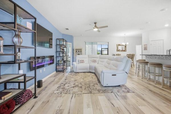 4909 107 Loop, FL