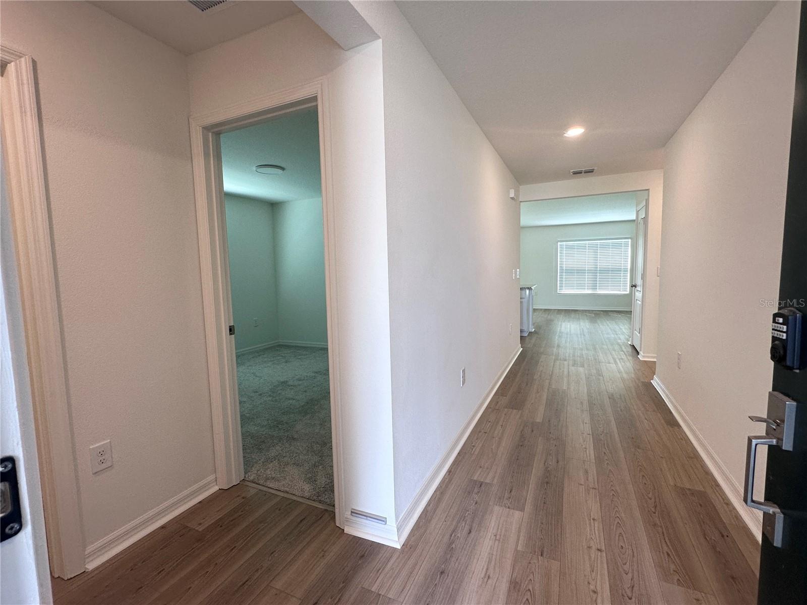 148 Summerlin Loop, FL
