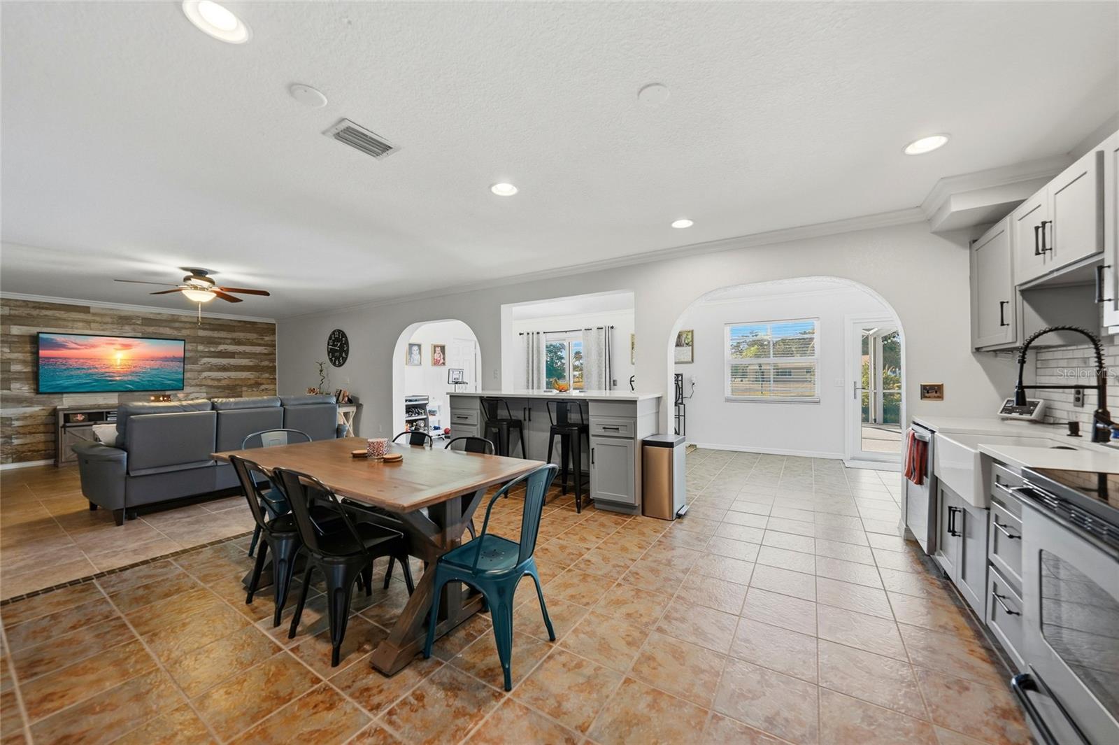 4053 Pinstar Terrace, FL