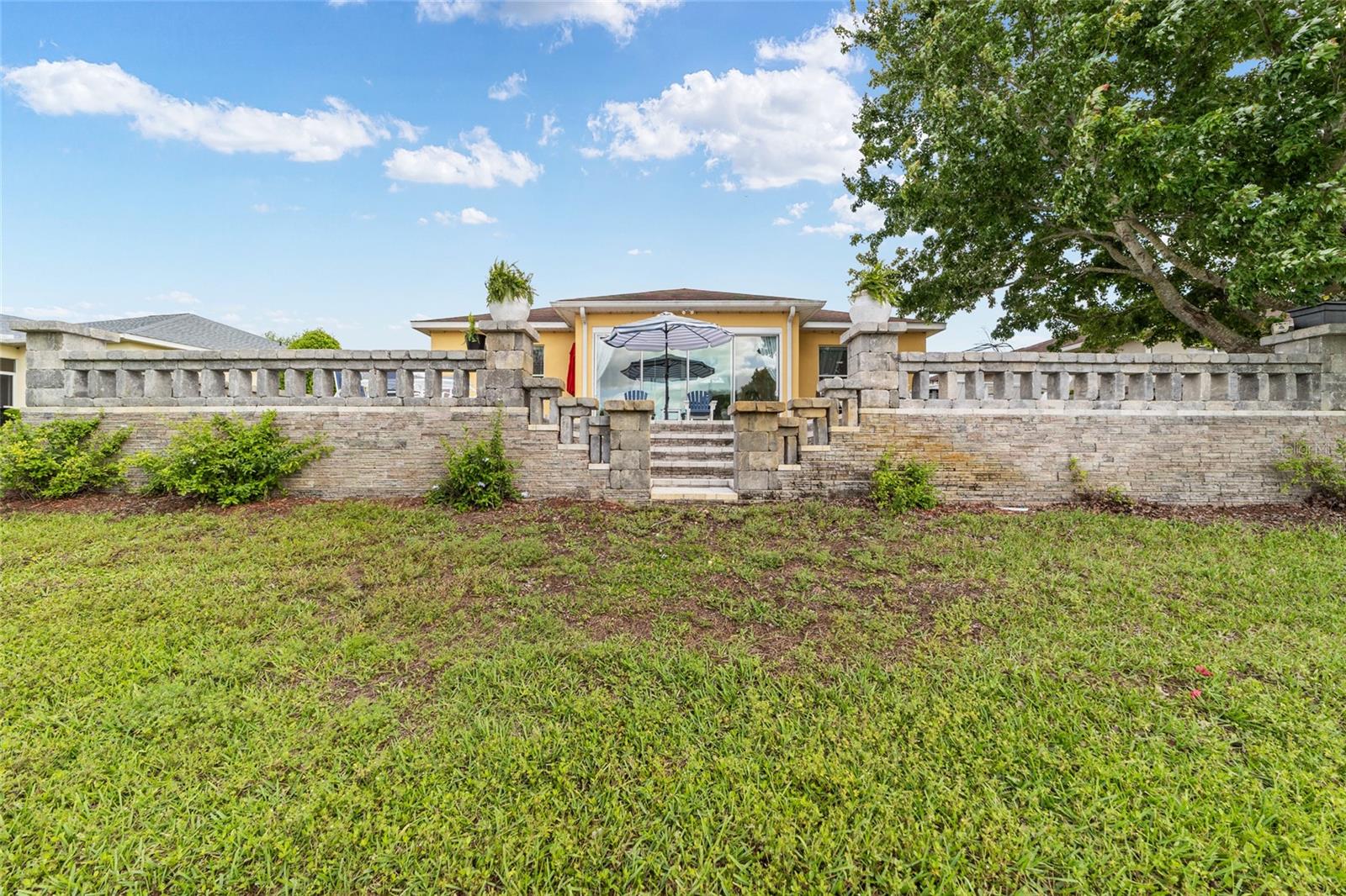 10174 Lake Miona Way, FL