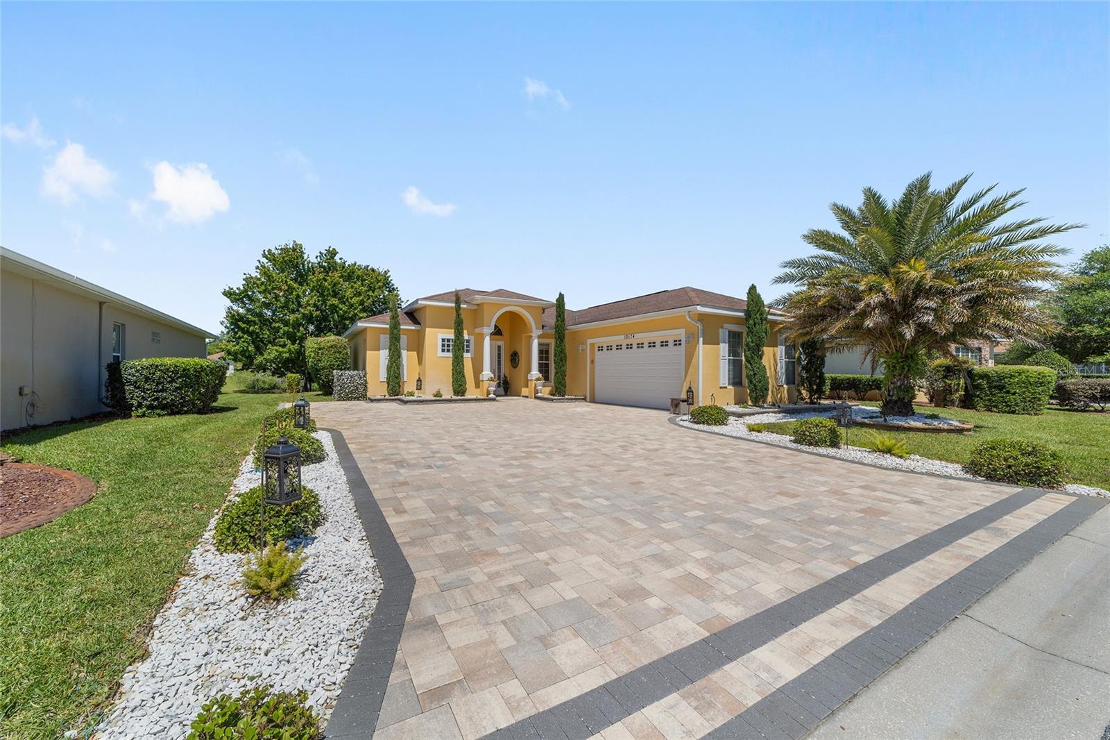 10174 Lake Miona Way, FL
