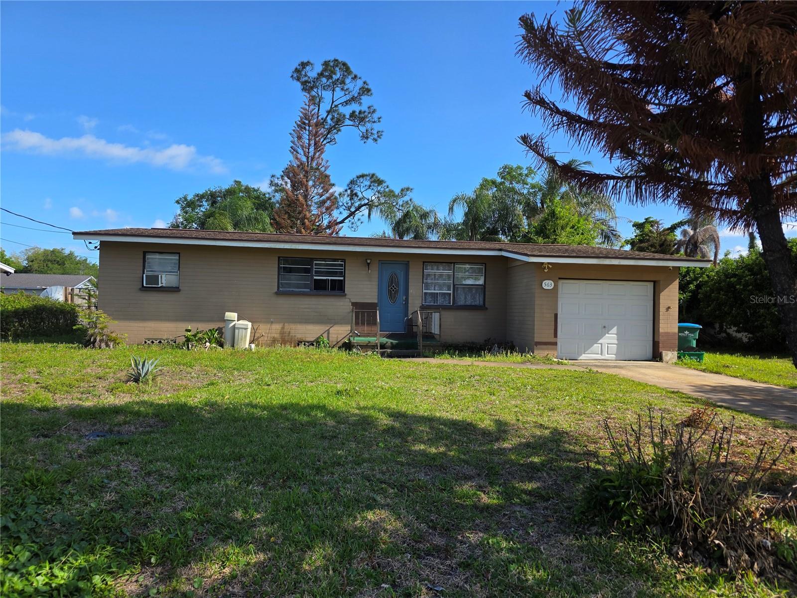 563 Martha Drive, FL
