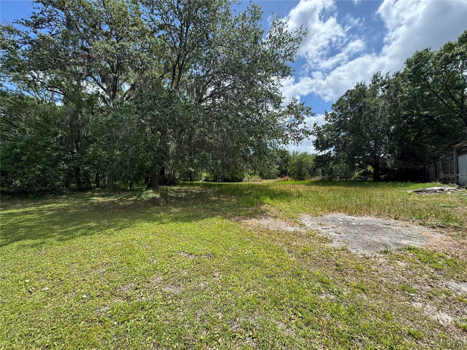 2424 Crystal Hills Loop, FL