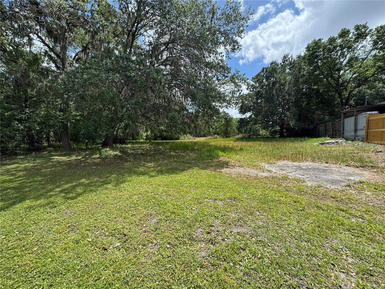 2424 Crystal Hills Loop, FL