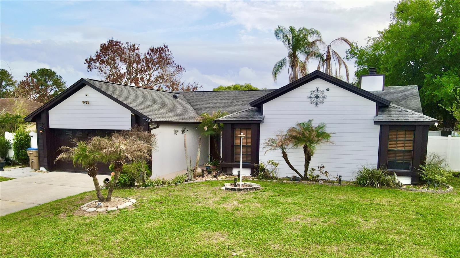 125 Teakwood Drive, FL