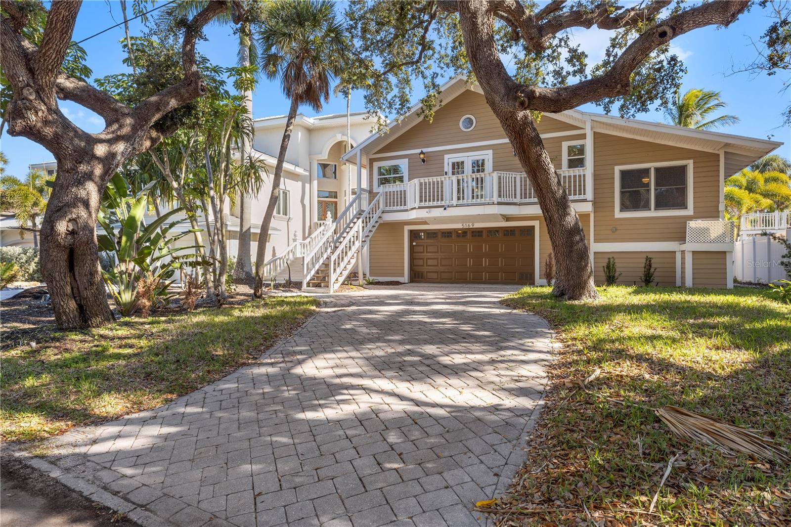 5169 Oxford Drive, FL