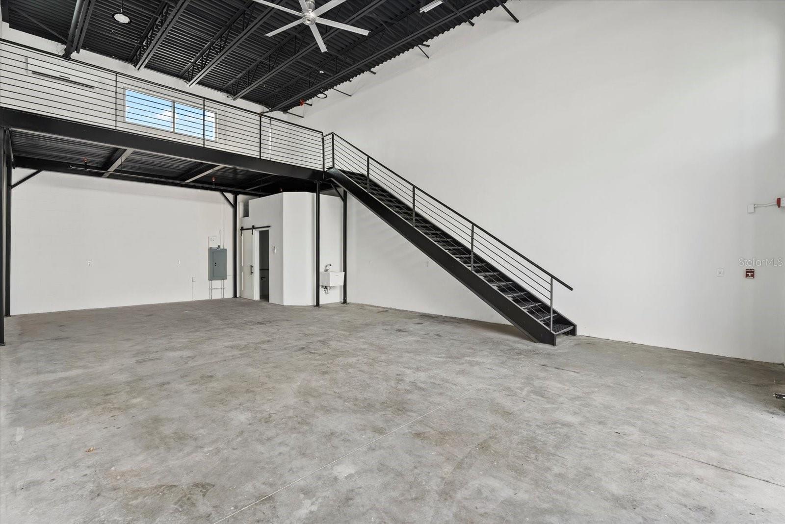 6566 Palmer Park Circle, FL