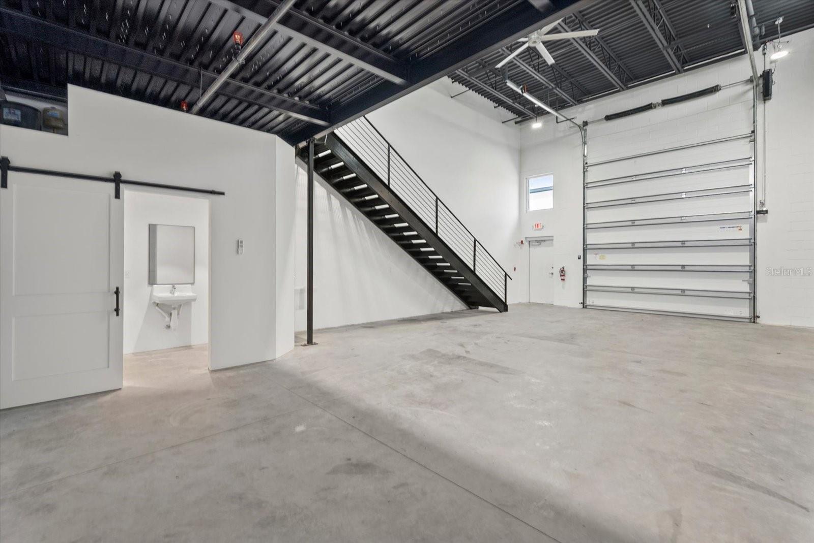 6566 Palmer Park Circle, FL